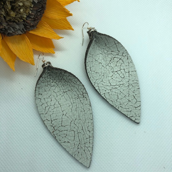 Crackle Embossed Leather Earrings - Picture 2 of 2